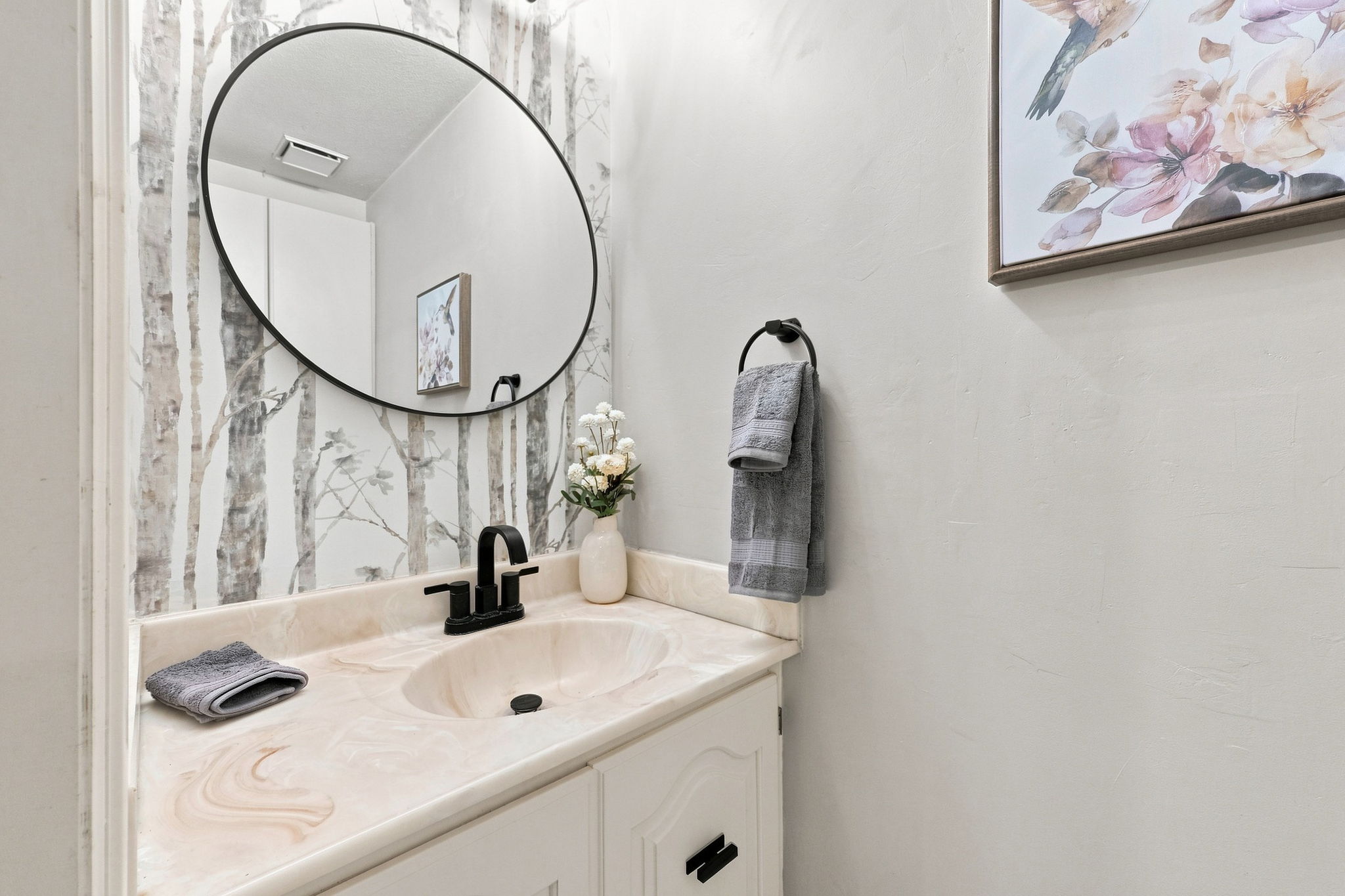 1/2 Bath on the Main Floor