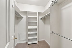 Master Walkin Closet