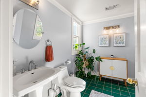 262 Lafayette St unit 2, Salem, MA 01970, USA Photo 27