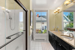 262 Lafayette St unit 2, Salem, MA 01970, USA Photo 35