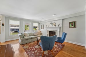 Logan St-S0406-012.jpg