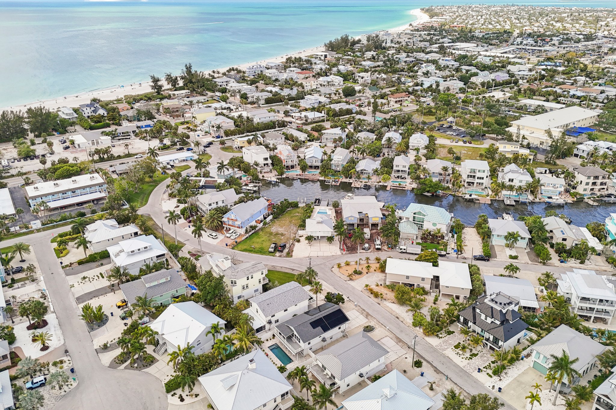 S Harbor Dr-L2005-052.jpg