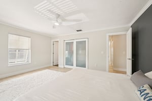 S Harbor Dr-L2005-024.jpg