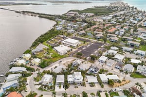 S Harbor Dr-L2005-044.jpg