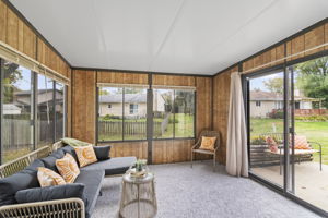 Screened-in Porch