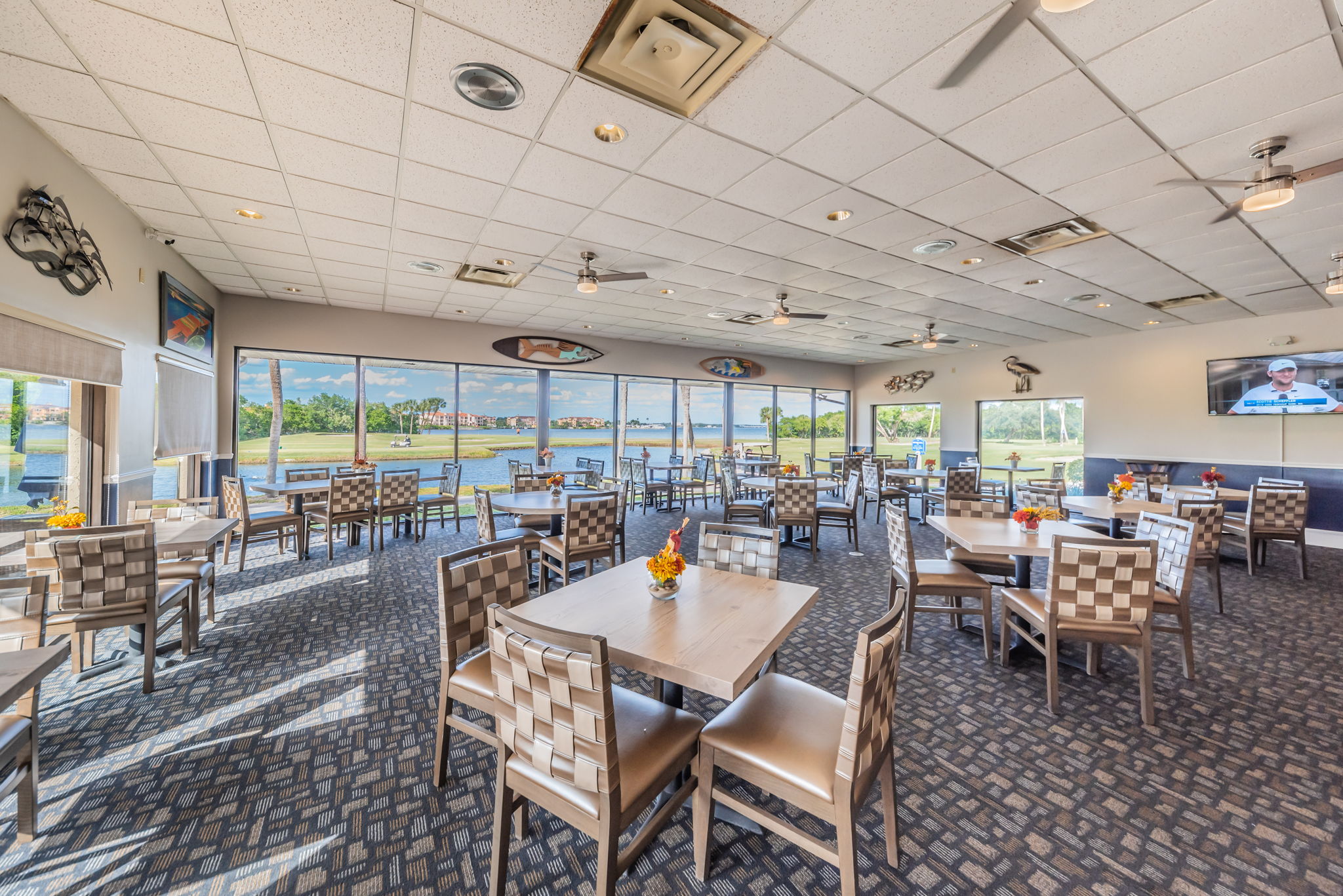 17-Clubhouse
