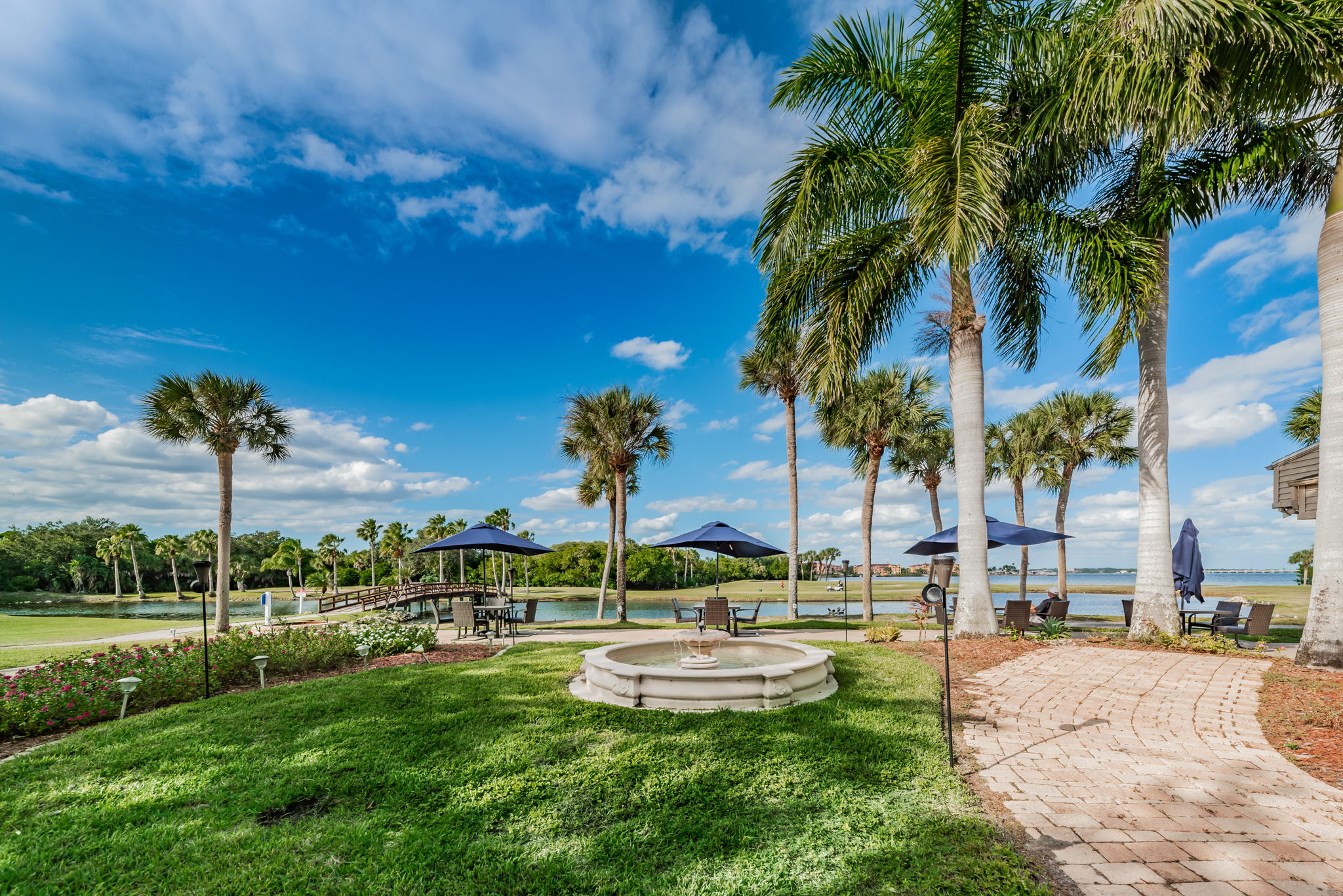 19-Clubhouse Patio