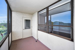 Balcony3