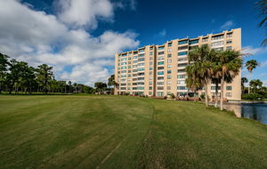 Rear Exterior3