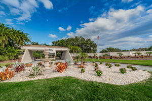 2-Cove Cay Entry