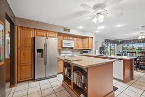26207 S Glenburn Dr - 012.jpg