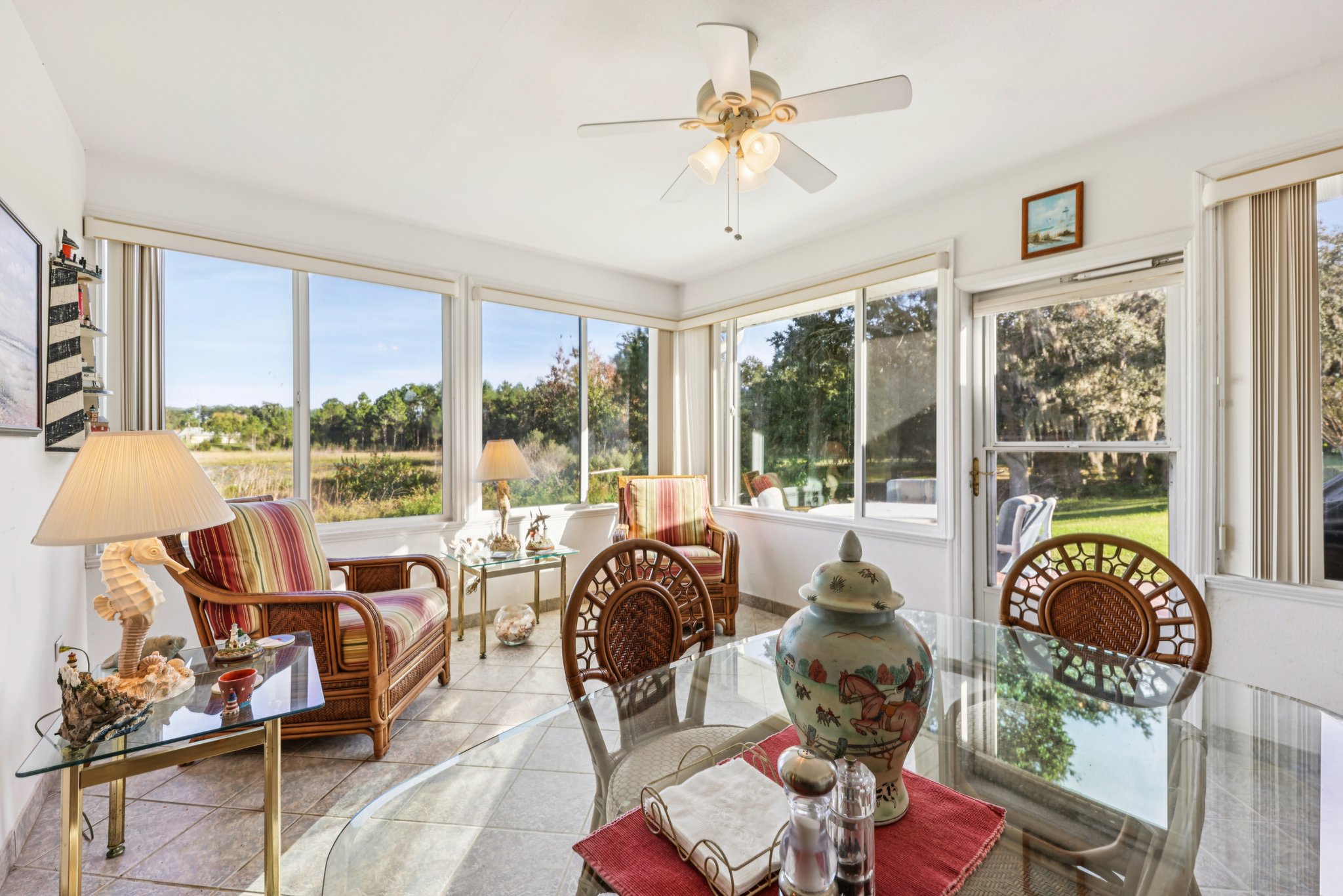 Newcombe Cir-S1211-024.jpg