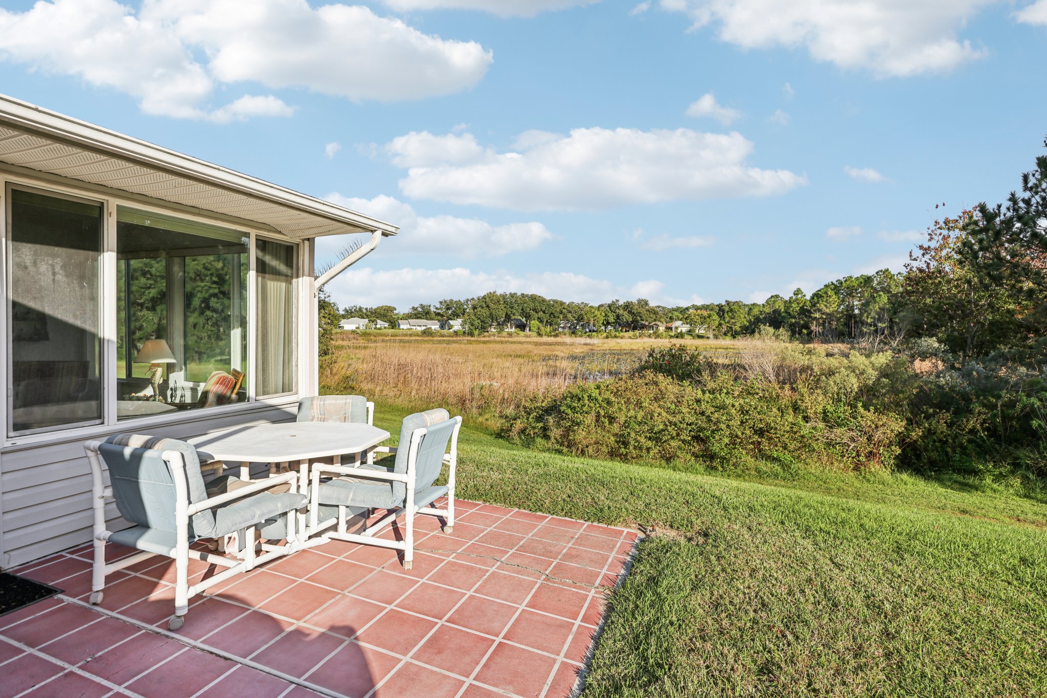 Newcombe Cir-S1211-033.jpg