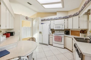 Newcombe Cir-S1211-012.jpg