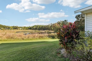 Newcombe Cir-S1211-032.jpg