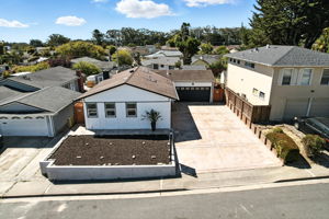  Photo 48