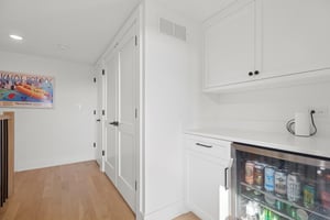 2622 N Racine Ave 3_016.jpg