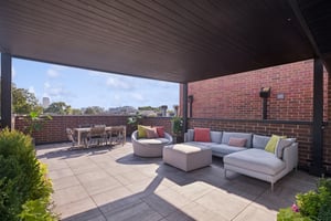 2622 N Racine Ave 3_017.jpg
