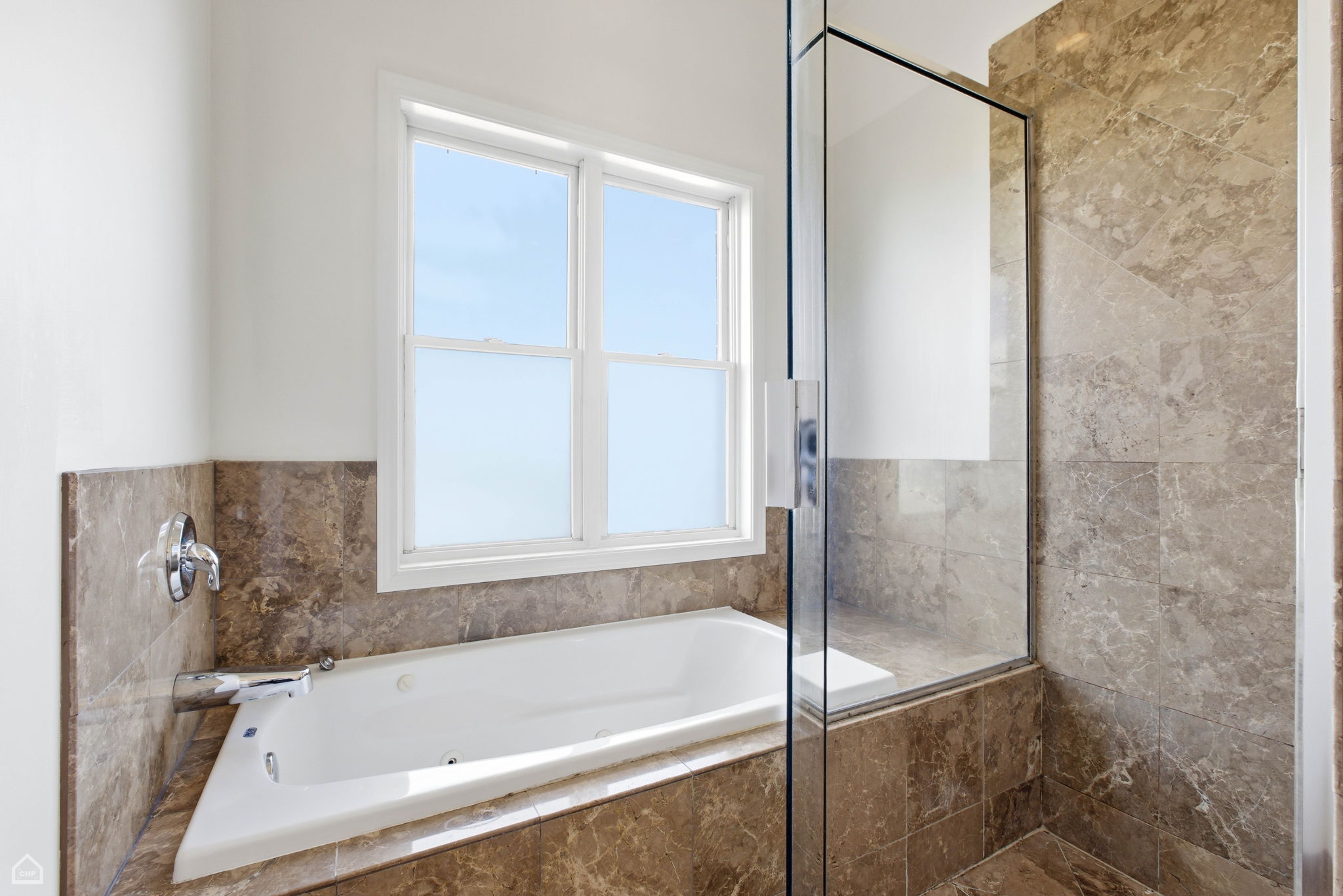 2622 W Diversey Ave unit 501 - Sophia Klopas_CHP2025_021