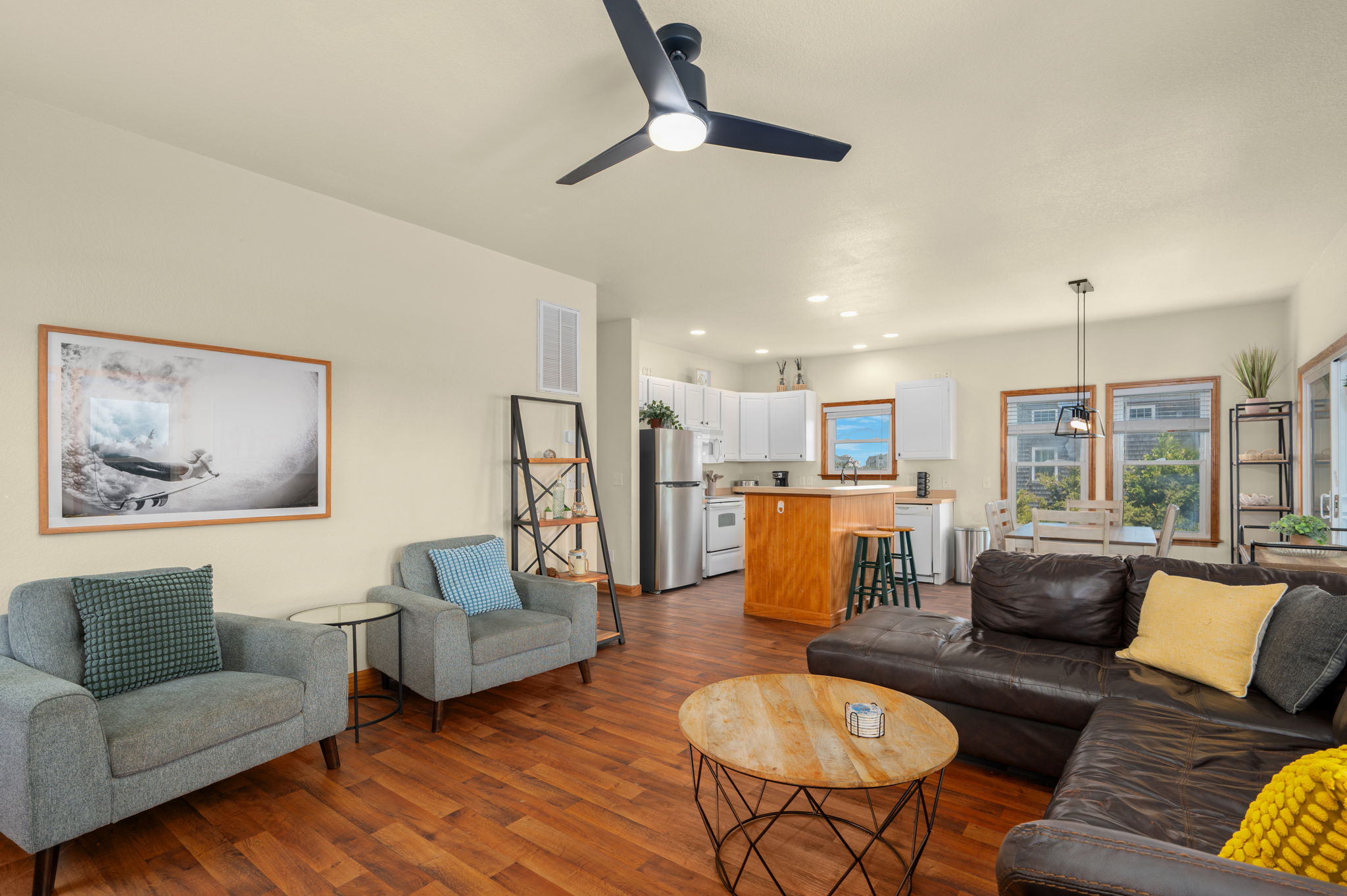 26221-Wimble-Shores-ML-Living-V5