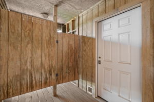 26221-Wimble-Shores-Outside-Shower