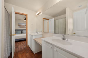 26221-Wimble-Shores-TL-BR3-BR4-Bath