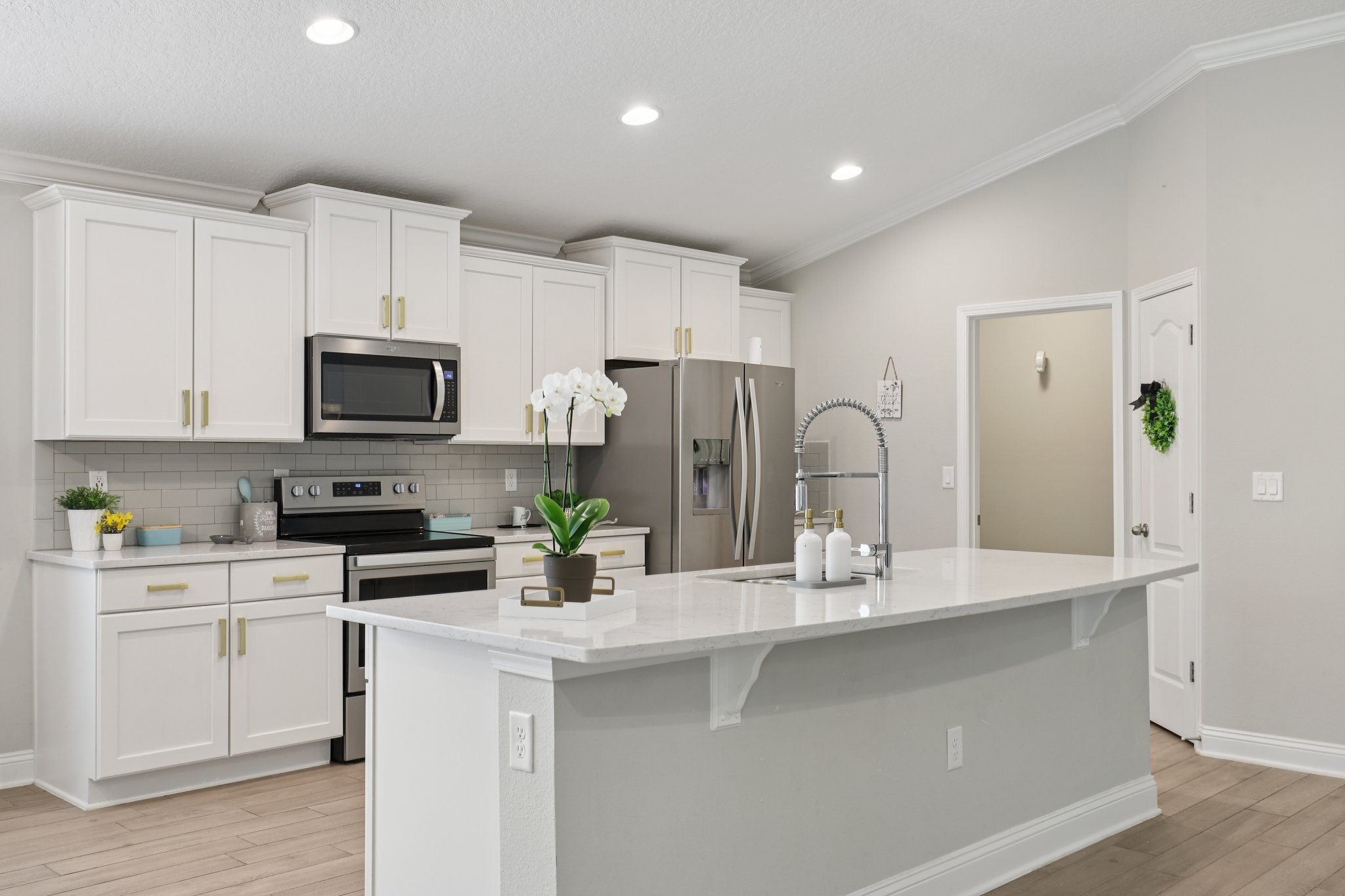 Cold Stream Ln-0806-019.jpg