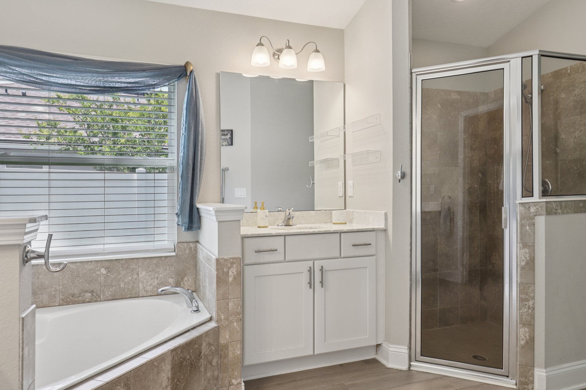 Cold Stream Ln-0806-032.jpg