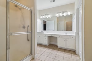 Grapevine Cir-S0303-043.jpg