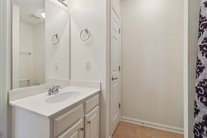 Grapevine Cir-S0303-054.jpg