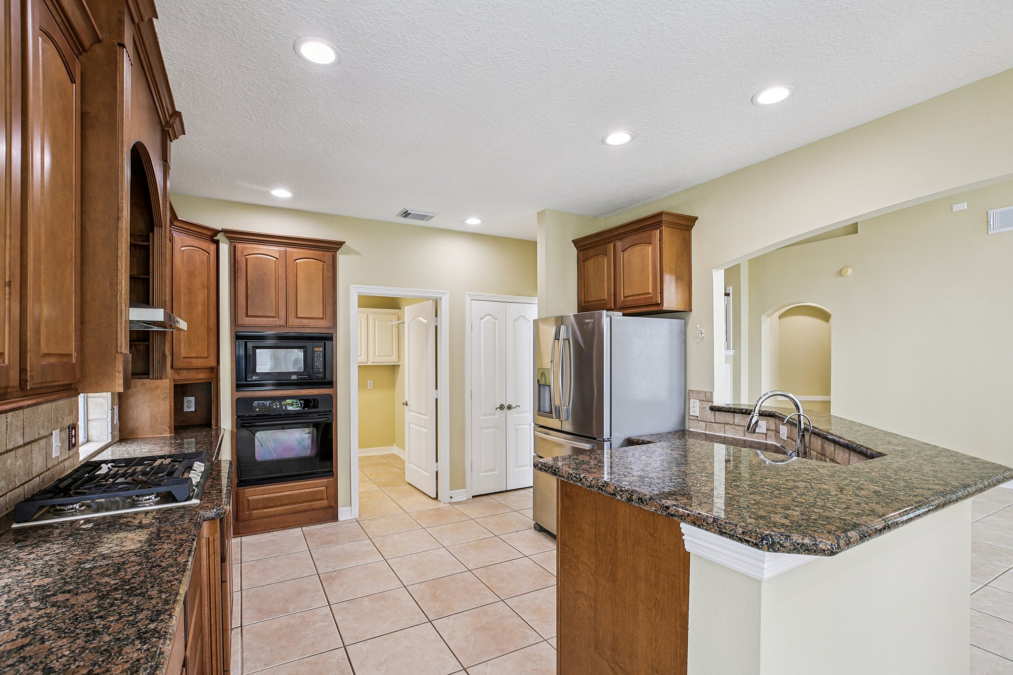 Misty Grove Dr-S2503-015.jpg