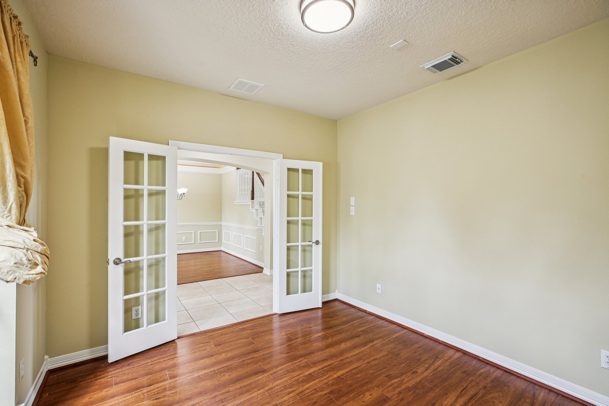 Misty Grove Dr-S2503-020.jpg