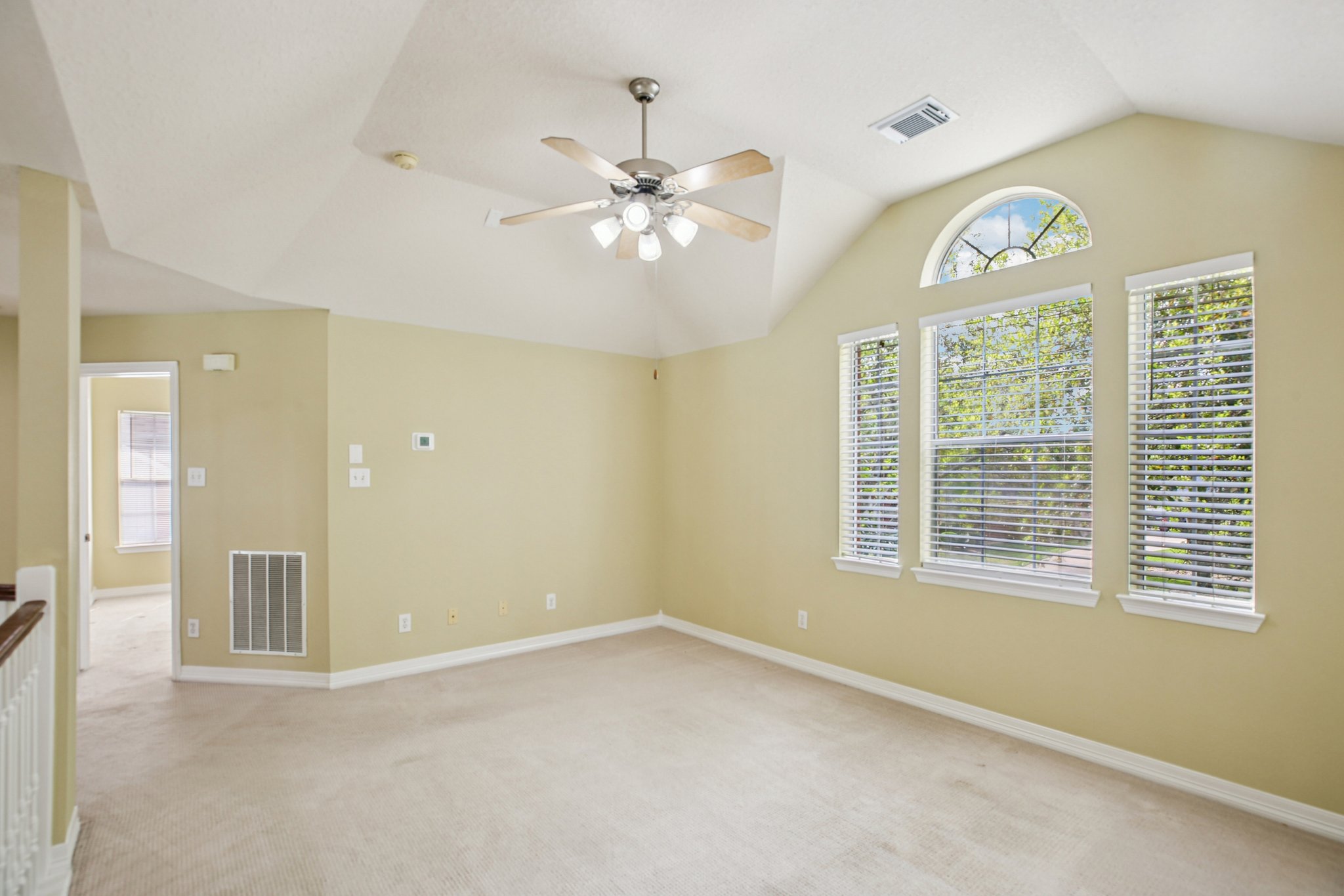 Misty Grove Dr-S2503-032.jpg