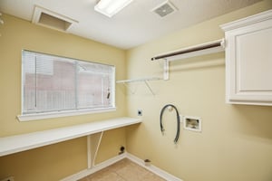 Misty Grove Dr-S2503-022.jpg