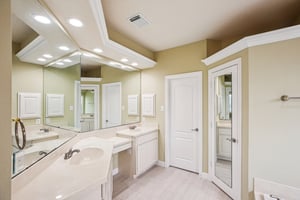 Misty Grove Dr-S2503-028.jpg