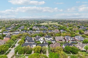 Misty Grove Dr-S2503-055.jpg