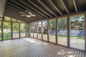 Screened-in Porch