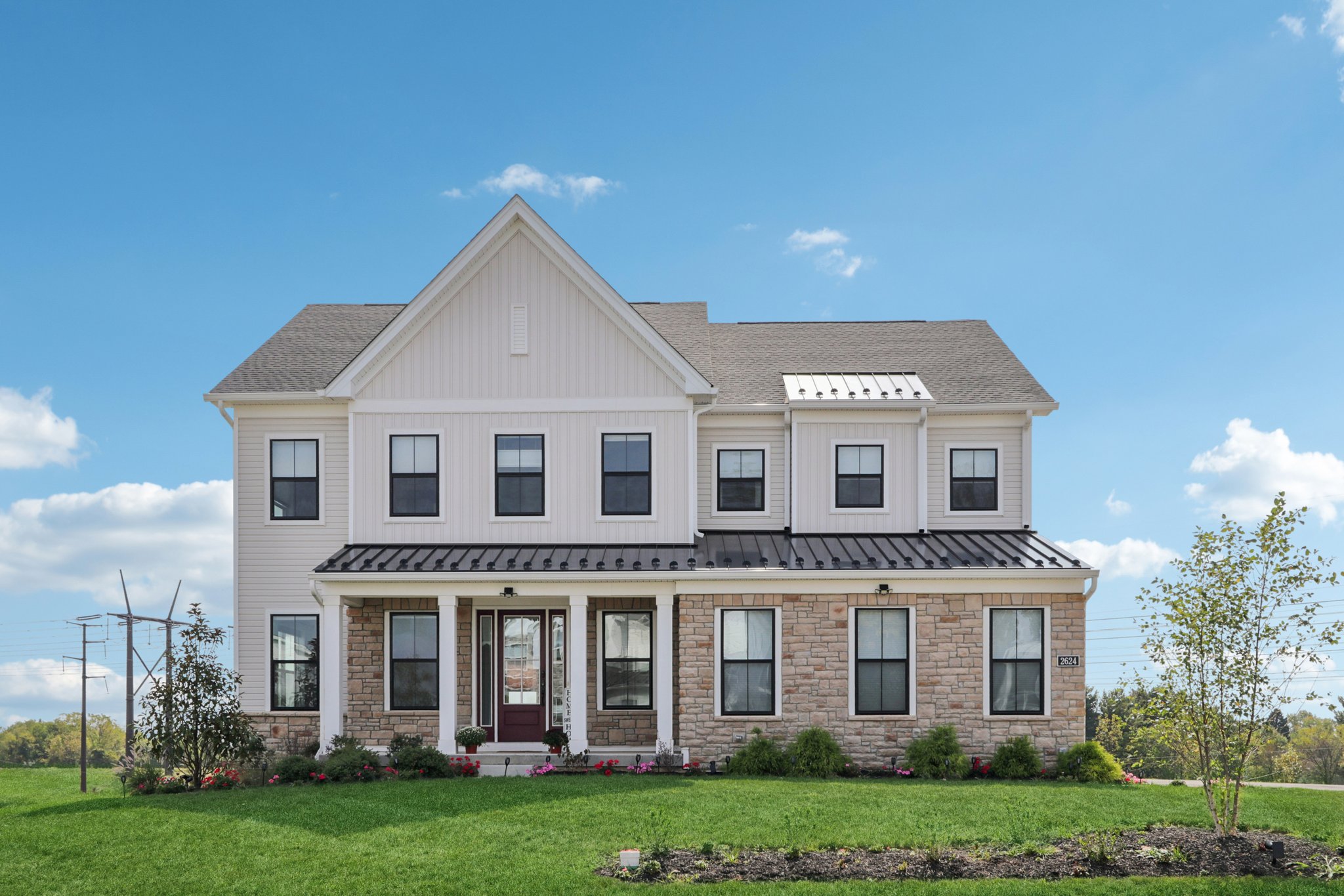 Hawthorn Dr-S2409-081.jpg