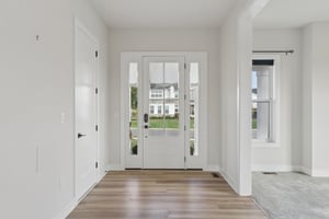 Hawthorn Dr-S2409-009.jpg