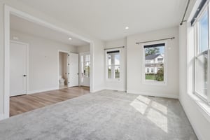 Hawthorn Dr-S2409-023.jpg