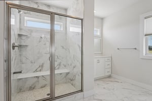 Hawthorn Dr-S2409-064.jpg