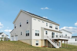 Hawthorn Dr-S2409-065.jpg