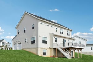 Hawthorn Dr-S2409-084.jpg