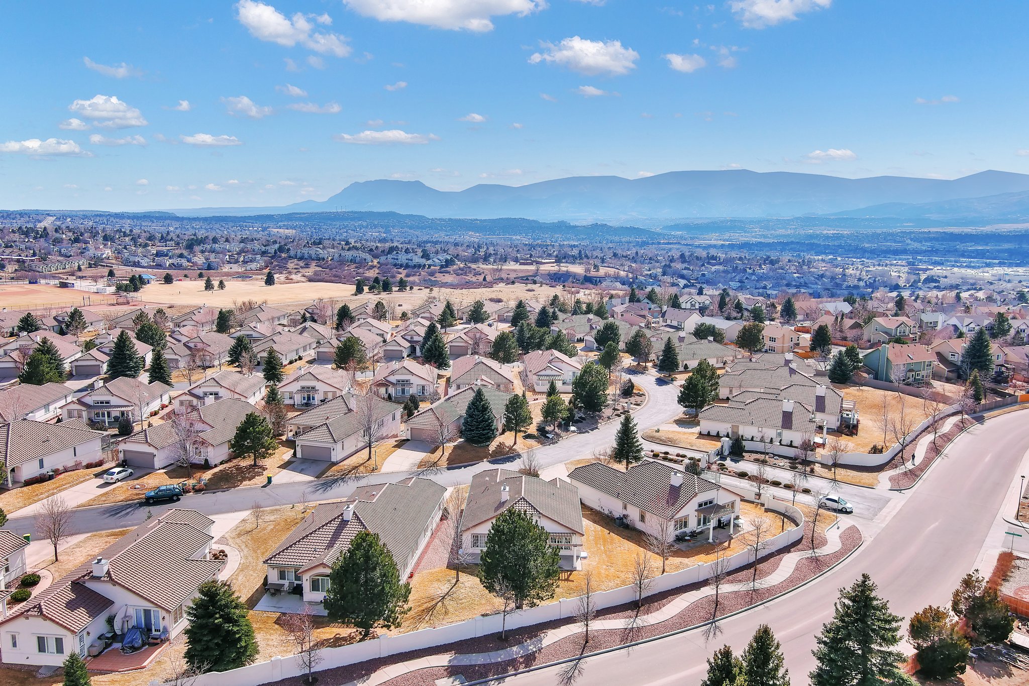 2624 Marston Heights, Colorado Springs, CO 80920 PixVid