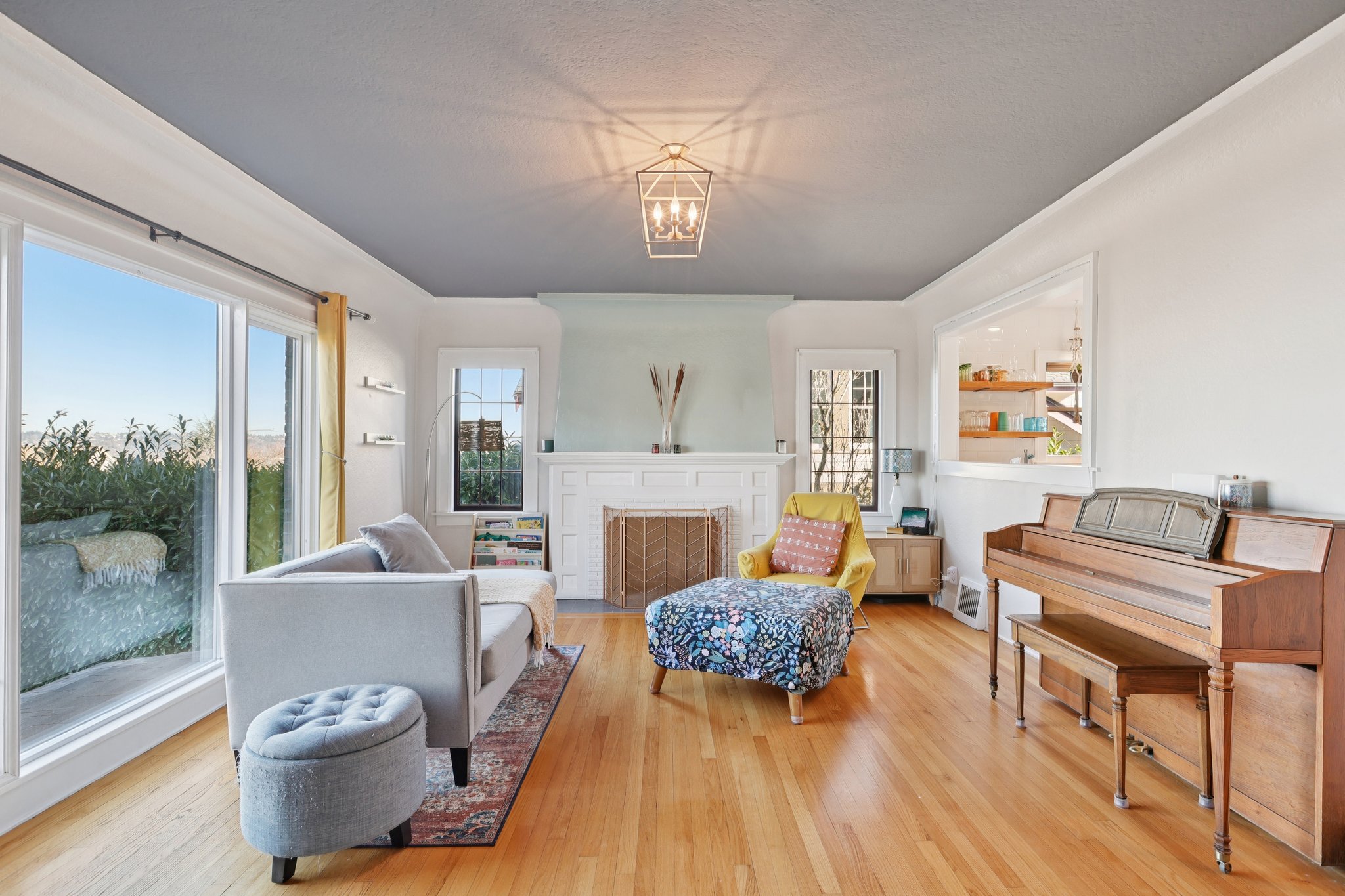 N 30th St-S2501-003.jpg