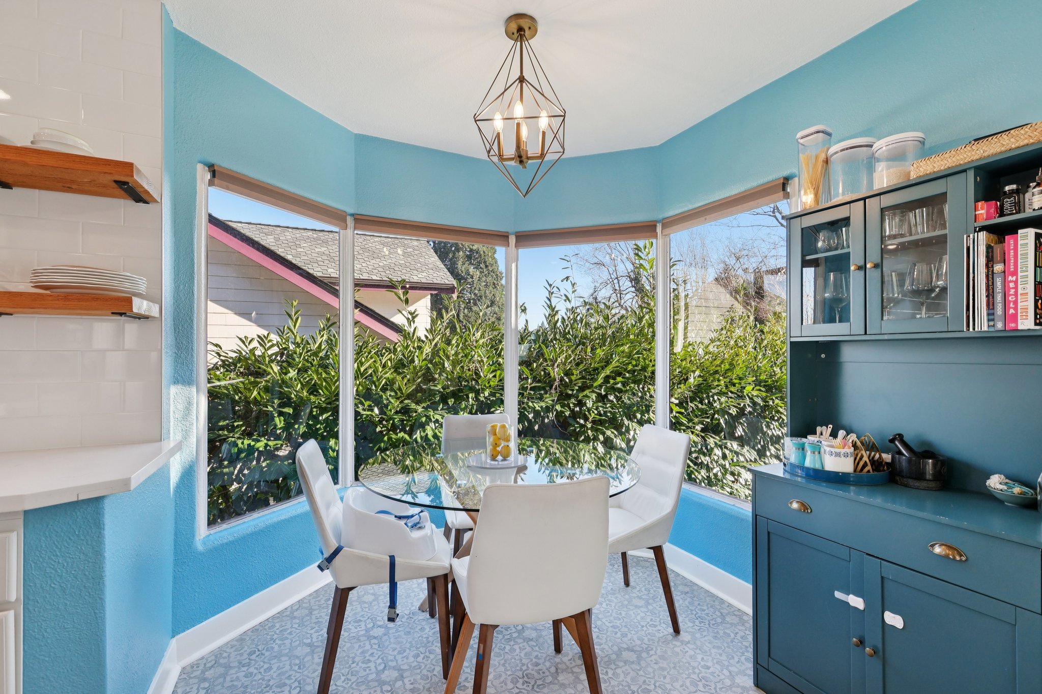 N 30th St-S2501-010.jpg