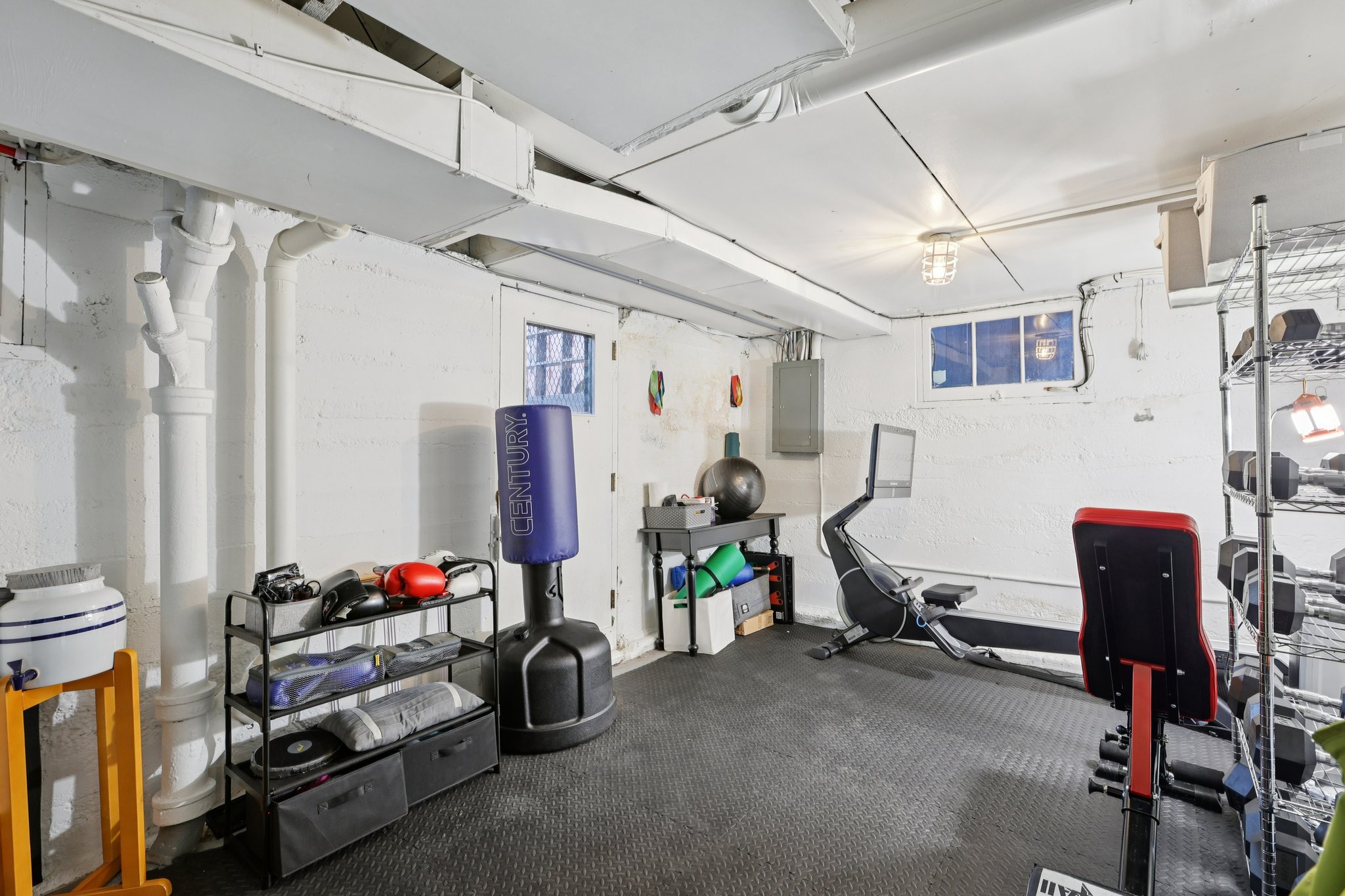 N 30th St-S2501-034.jpg