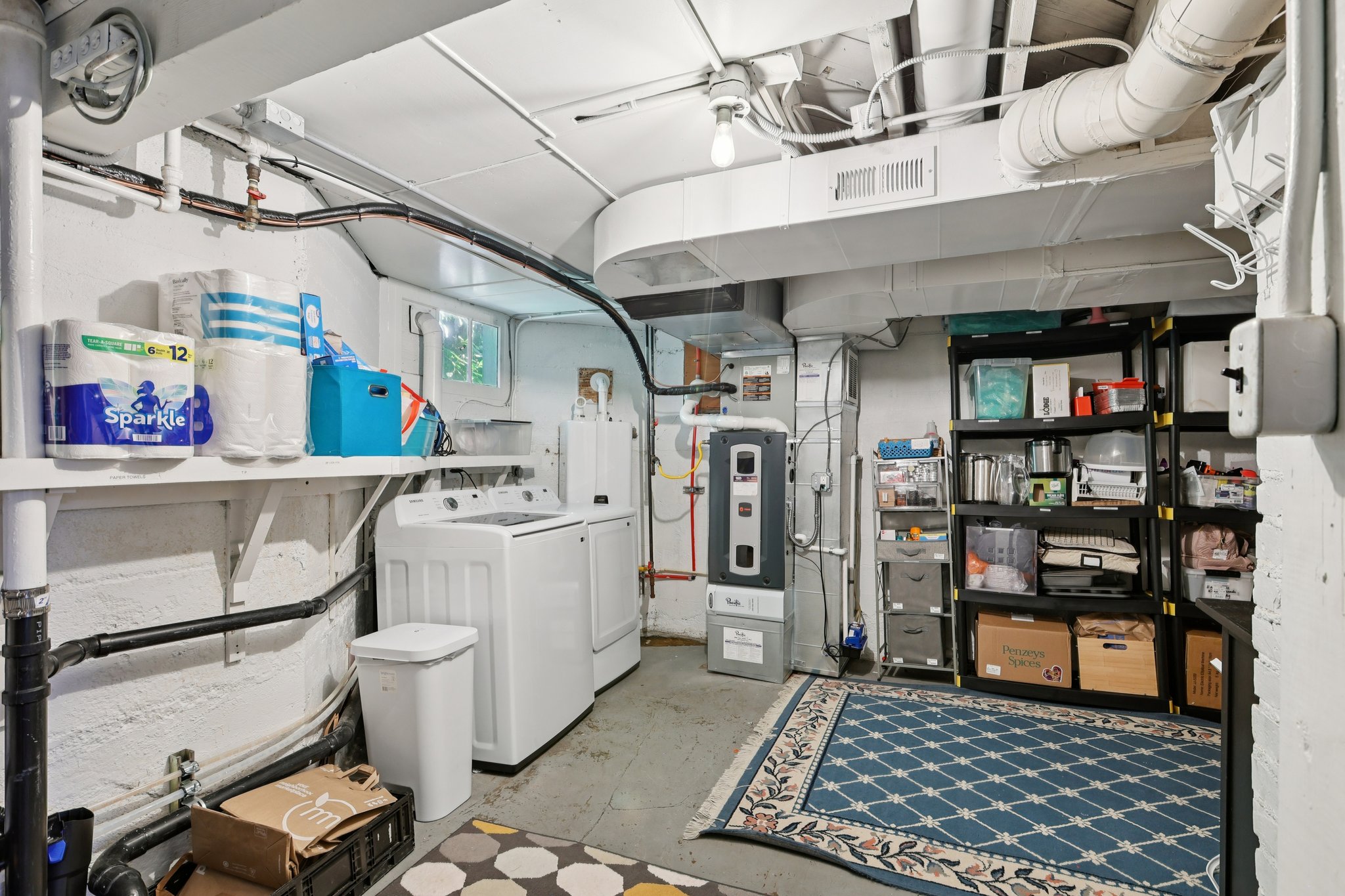 N 30th St-S2501-035.jpg