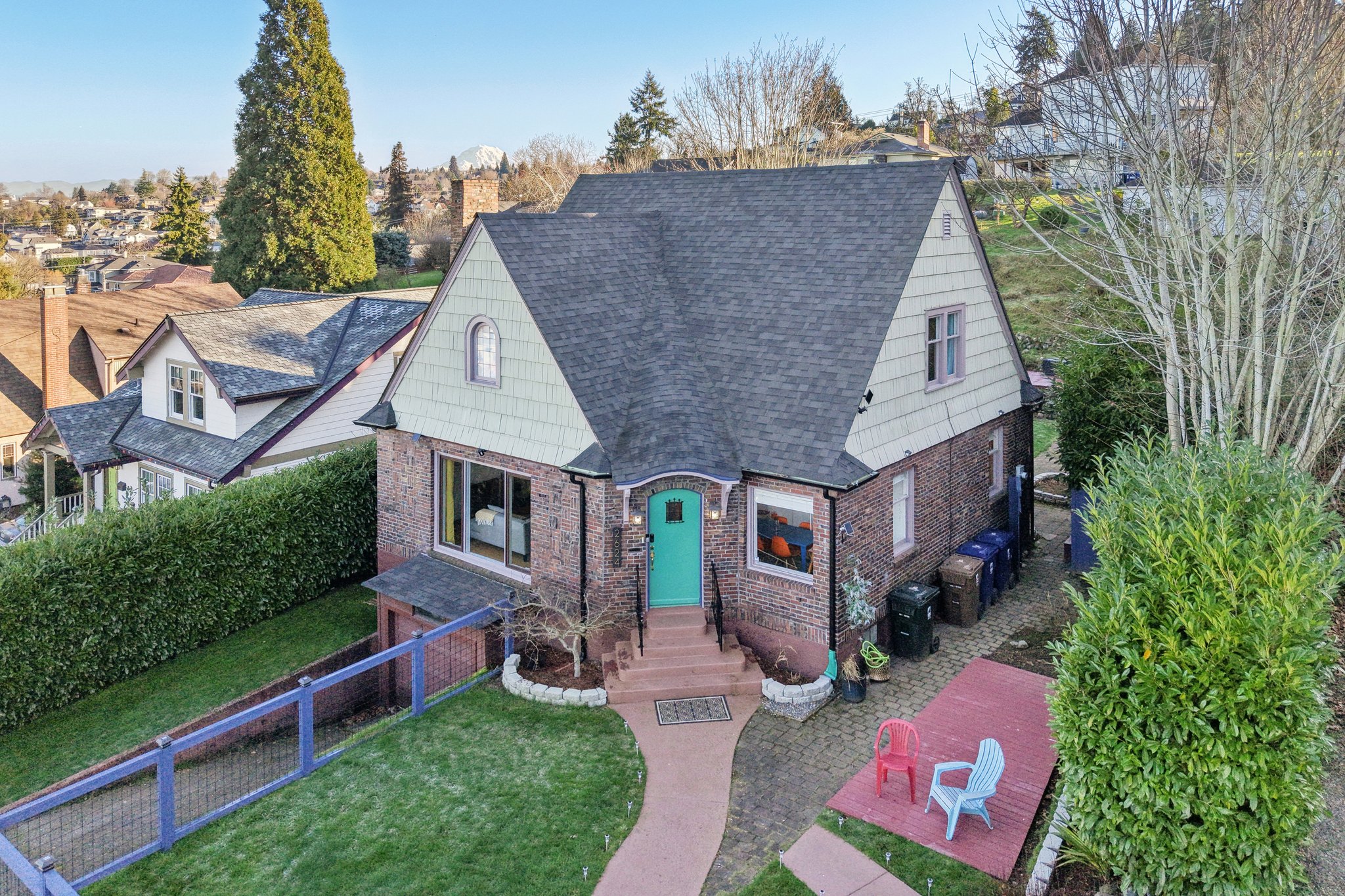 N 30th St-S2501-043.jpg