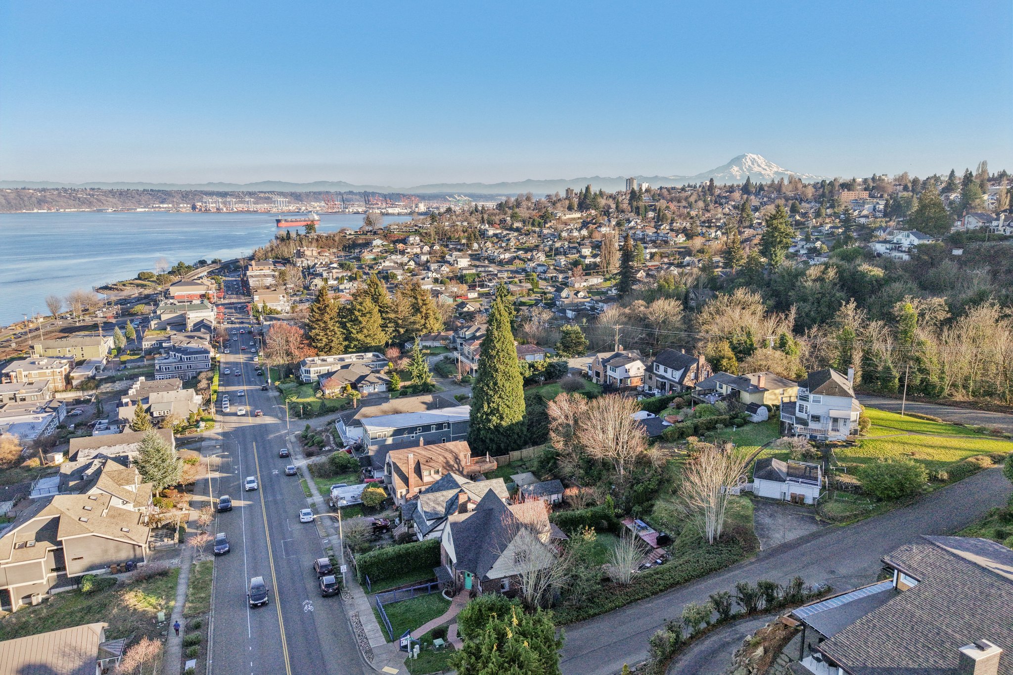 N 30th St-S2501-049.jpg